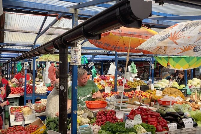 Krakow: Street Food Tasting Walking Tour - Polish alcohol and traditional sweets