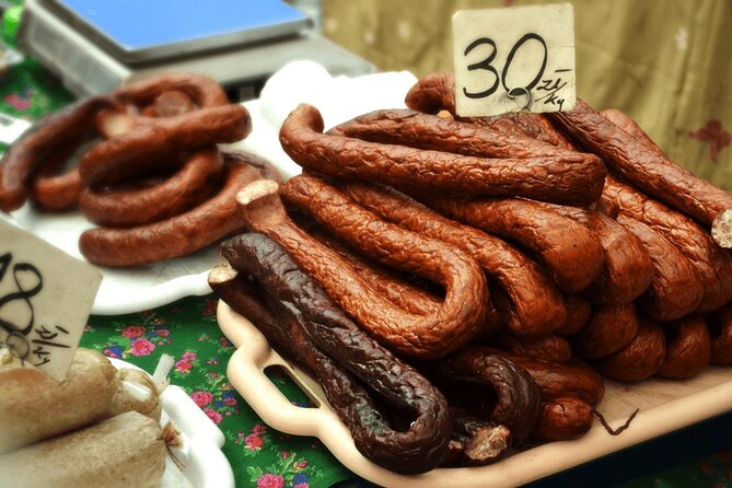 Krakow: Street Food Walking Tour - Kiełbasa and Polish mountain cheese