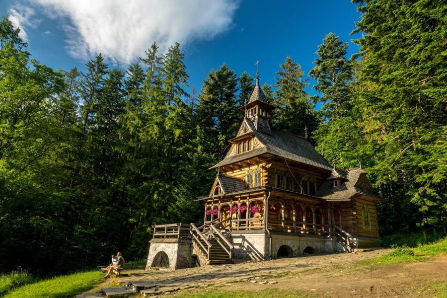 Krakow: Tatra Mountains and Zakopane Full-Day Private Tour - Riding the funicular up Gubalowka Hill
