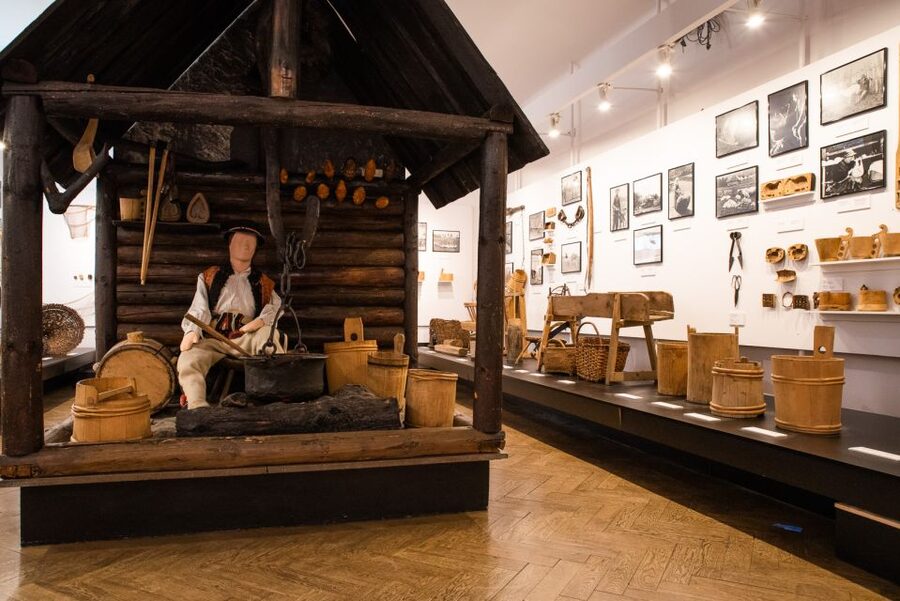Krakow: The Ethnographic Museum ticket - What the exhibits reveal about Krakow’s artists