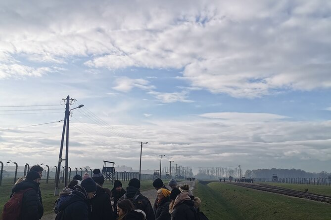 Krakow to Auschwitz Birkenau Guided Tour with Transfer and Ticket - The short transfer to Birkenau