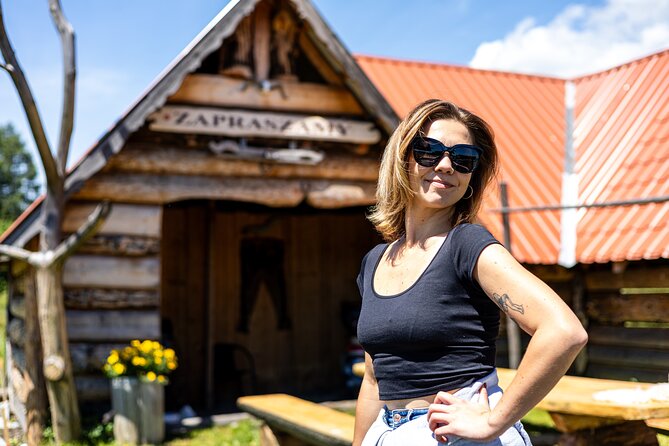 Krakow: Traditional Dunajec River Rafting with Mountain Chairlift - Inside a highlander shepherd hut