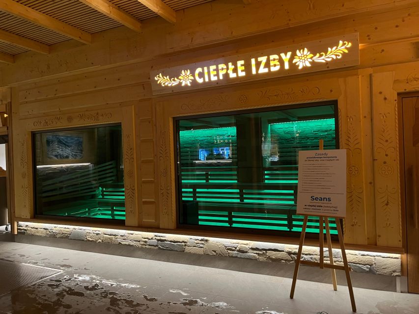 Krakow: Trip to Chocholow Thermal Baths in Tatra Mountains - The 105-minute ride from Krakow