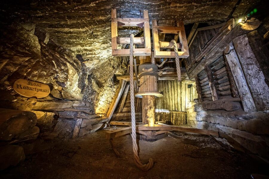 Krakow: UNESCO Underground Boat Expedition & Salt Mine Tour - The underground boat crossing