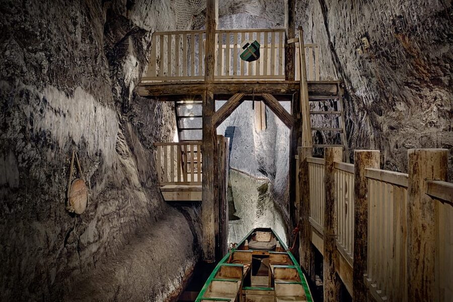 Krakow: UNESCO Underground Boat Expedition & Salt Mine Tour - The Krakow pickup and 75-minute drive