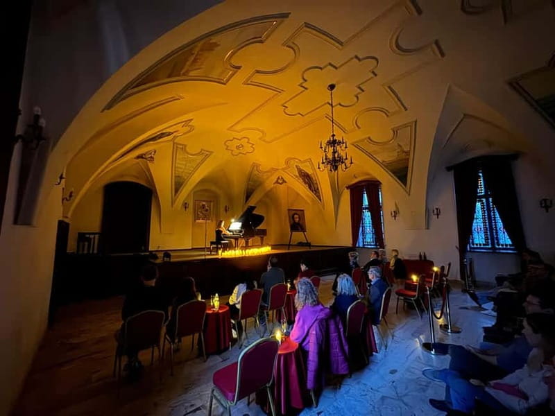 Kraków: VIP Candlelight Concert The Music of Fryderyk Chopin - Chopin by candlelight in Kraków’s Old Town