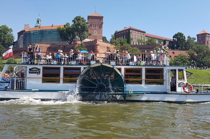 Krakow Vistula River 1 Hour Sightseeing Cruise - Audio guide, seating, and comfort on board