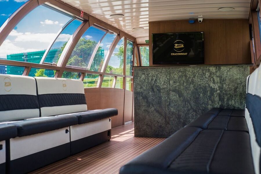 Krakow: Vistula River Cruise and Wieliczka Salt Mine Tour - From the river to Wieliczka by bus