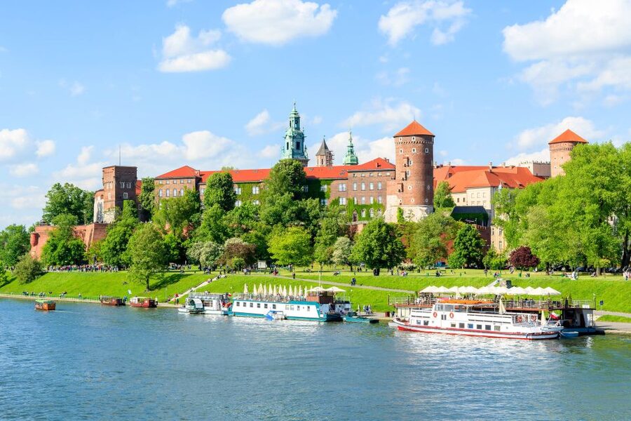 Krakow: Vistula River Cruise with Historical Views - Kazimierz and Podgórze from the river