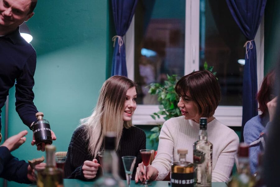 Krakow: Vodka Tasting in Hidden Bar - Eight vodkas, from classic to flavored