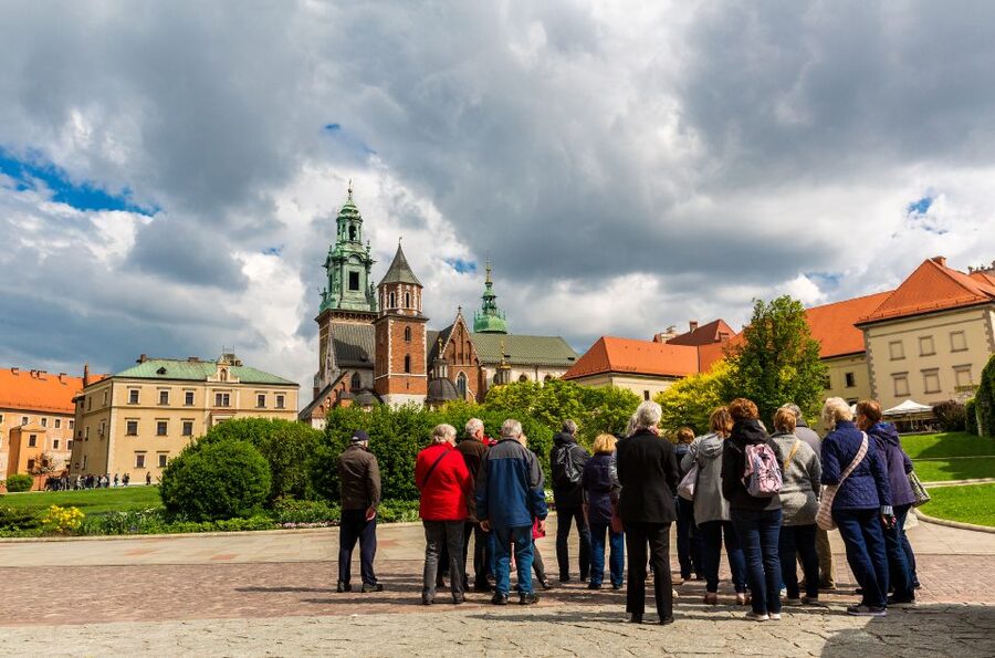 Krakow: Wawel Castle Guided Tour with Entry Tickets - Practical Tips Before You Go