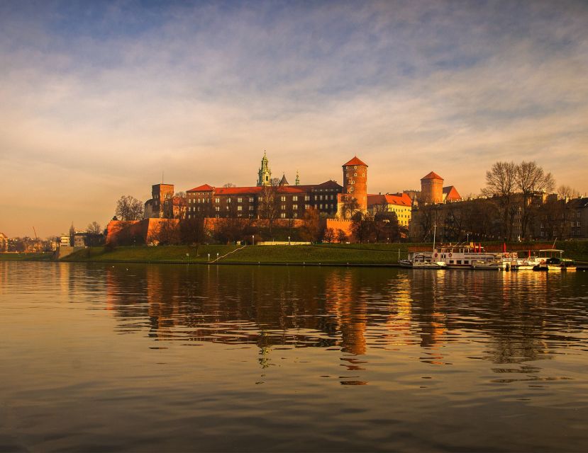 Krakow: Wawel Castle Guided Tour with Entry Tickets - A Short Route With a Lot to See