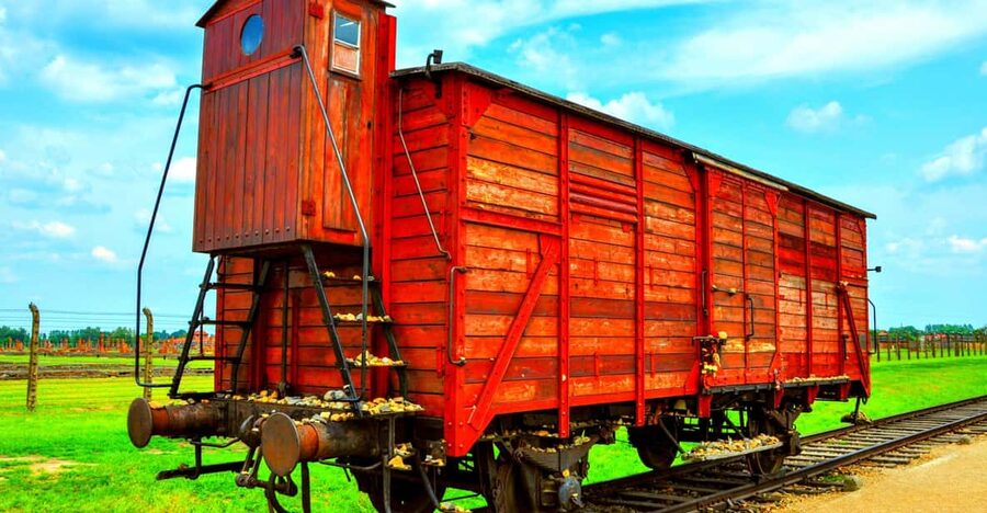 Krakow: Wieliczka Salt Mine and Auschwitz-Birkenau Tour - The journey from Krakow and what the coach adds