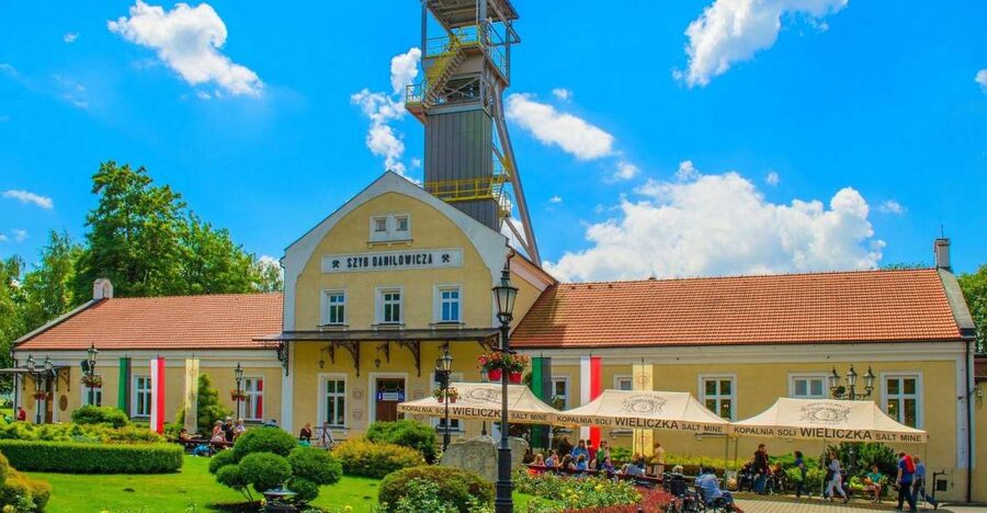 Krakow: Wieliczka Salt Mine Fast-Track Ticket & Guided Tour - Key points to know before you go