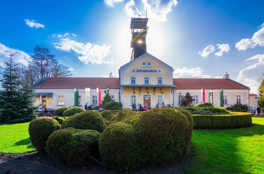 Krakow: Wieliczka Salt Mine Fast-Track Ticket & Guided Tour - Is $33 good value?