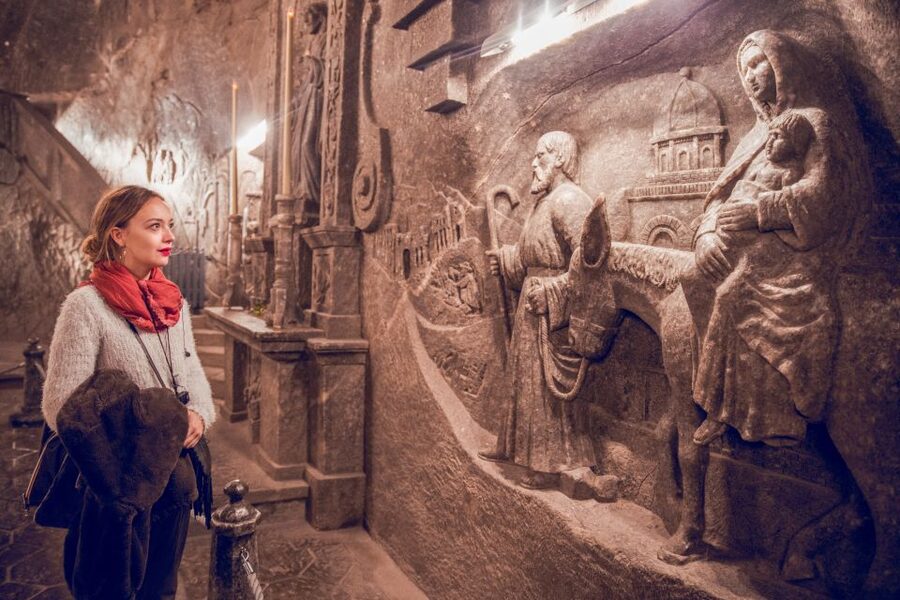 Krakow: Wieliczka Salt Mine Guided Tour - St. Kinga’s Chapel is the main event