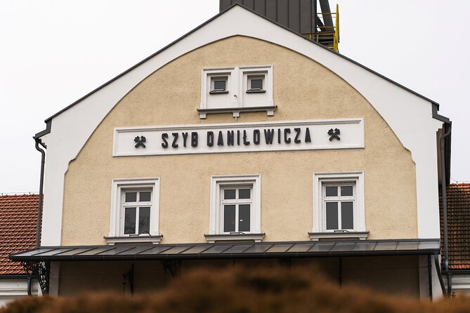 Krakow: Wieliczka Salt Mine Guided Tour with Pick-up options - Three hours below ground at Wieliczka