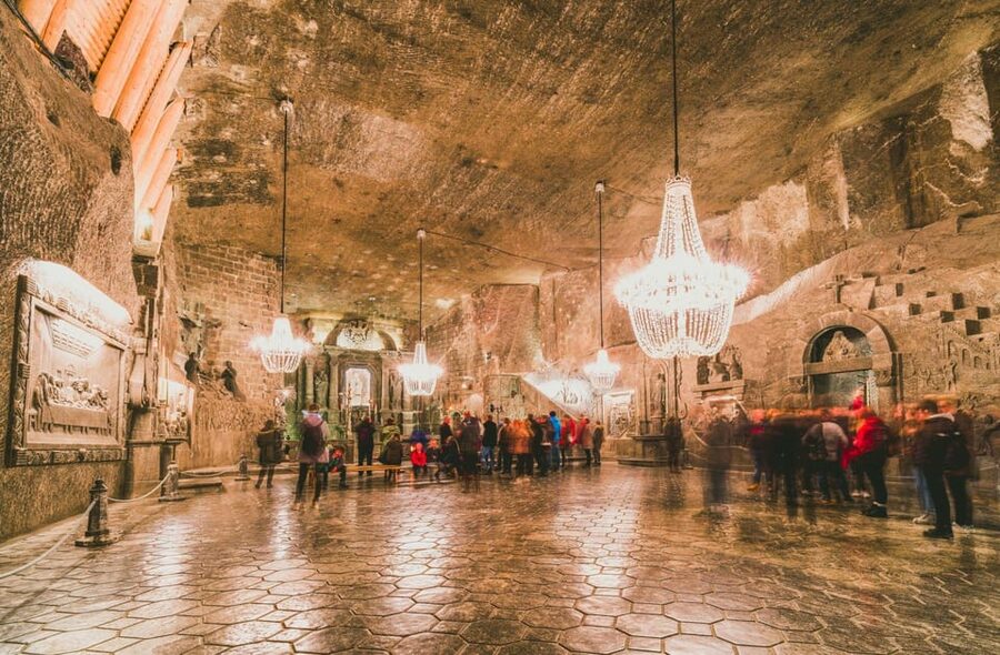 Krakow: Wieliczka Salt Mine Skip-the-Line Live Guided Tour - Chambers, lakes, and the underground route