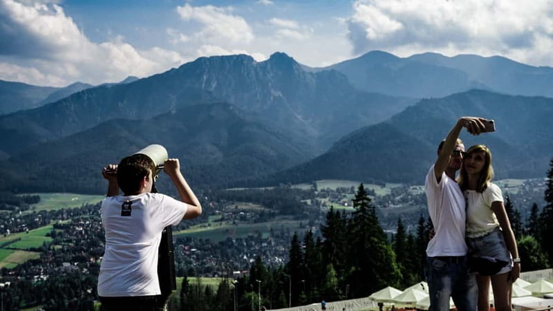 Krakow: Zakopane Cable Car, Spirits, Tasting & Thermal Baths - Oscypek and spirits in Witów