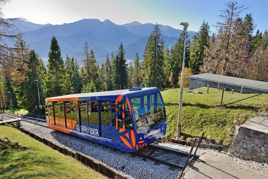Krakow: Zakopane Cable Car, Vodka, Cheese & Hot Springs Tour - Is $26 good value?