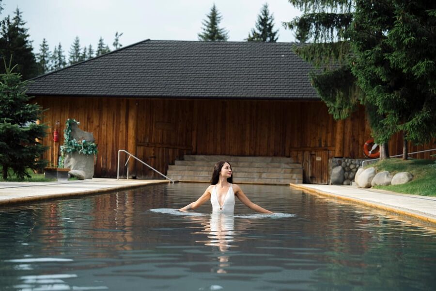 Krakow: Zakopane Cable Car, Vodka, Cheese & Hot Springs Tour - Who should book this Zakopane day trip?