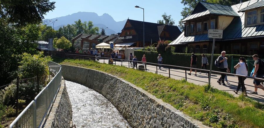 Krakow: Zakopane, Gubałówka & Thermal Baths – Full-Day Tour - Two and a half hours at Chochołowskie Thermal Baths