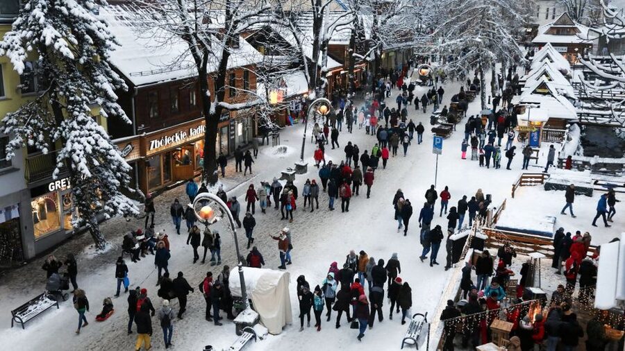 Krakow: Zakopane Tatra Mountains, Cable Car, Local Tasting - Riding the Gubalowka funicular