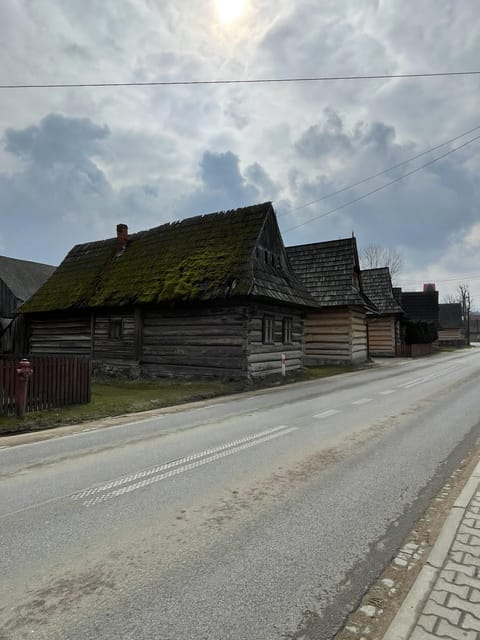 KRAKOW ZAKOPANE TOUR CABLE CAR THERMAL BATHS & HOTEL PICKUP - The Van Ride and Group Size