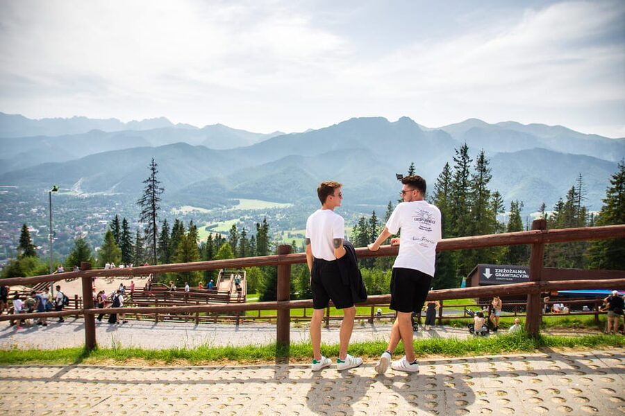 Krakow: Zakopane Tour with Cable Car, Tasting & Hotel Pickup - Gubałówka Hill by funicular
