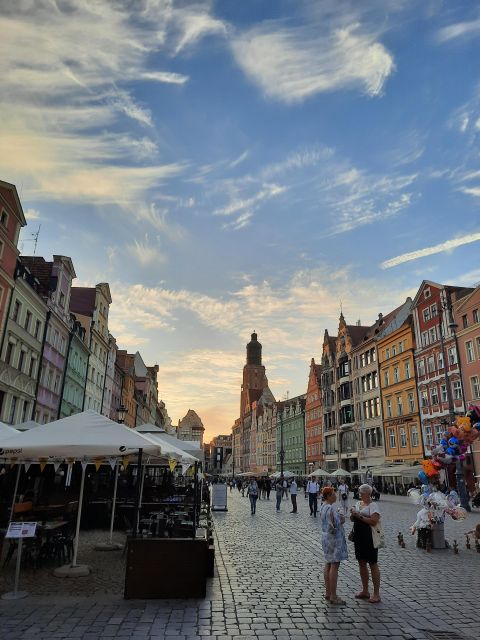 Legends of Old Town 1 Hour Walking Tour in Wroclaw (English) - Key details at a glance