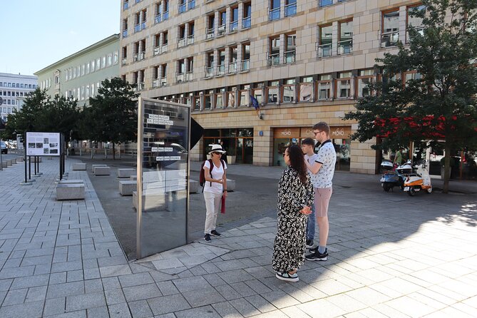 Life Behind the Iron Curtain Warsaw Walking Tour - Mysia 3: censorship, surveillance, and the limits of speech