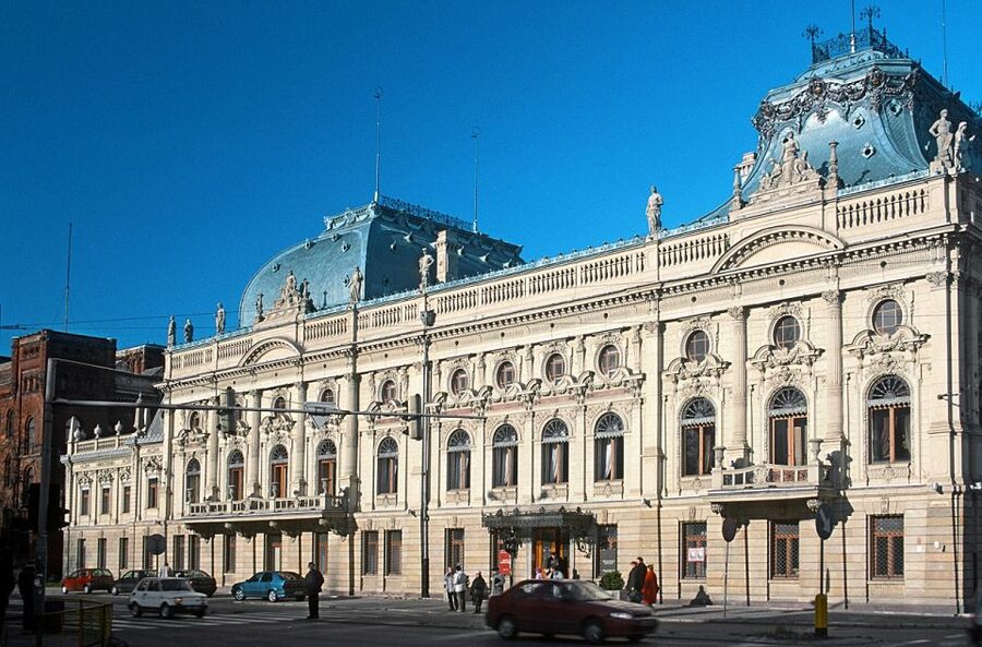 Lodz: Private City Walking Tour - The Old Town Square and Łódź’s Jewish past