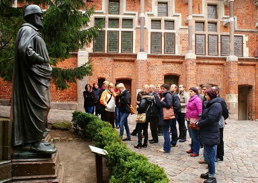 Malbork Castle Half Day Private Tour - The Palace of the Grand Master