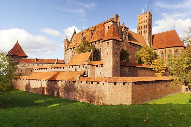 Malbork Castle Private Tour from Gdansk - Why Malbork Castle deserves a full half-day