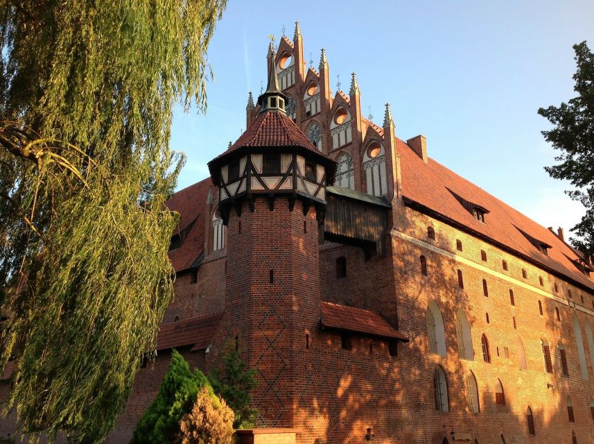 Malbork Castle Tour: 6-Hour Private Tour - How the private format affects the value