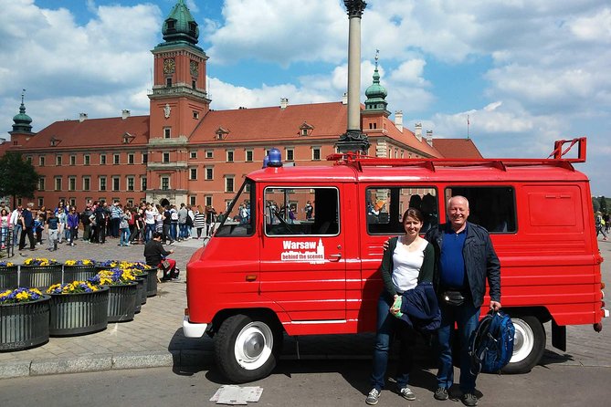 Must-do sites in Warsaw: retro car private tour with hotel pickup - The Royal Castle exterior and St. John’s Archcathedral