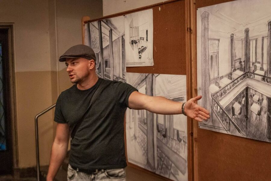 Nowa Huta: Steelworks Administration Buildings/Shelters Tour - How the 90 minutes fit into a Krakow day
