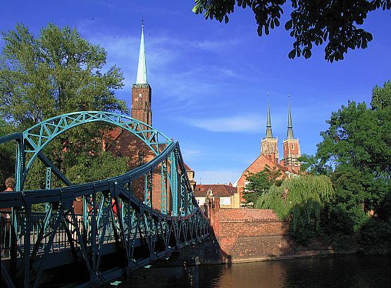 Oder river cruise and walking tour of Wroclaw - Why the private format matters