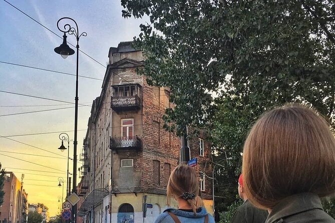 Offbeat Warsaw: Explore the Edgy & Artsy Praga District - From St. Florian’s to Praga’s musical character