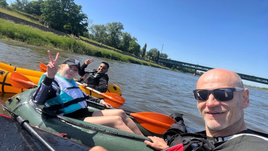 Packrafting kayaking guided tour Vistula river Warsaw Poland - Why the Vistula is the best seat in Warsaw