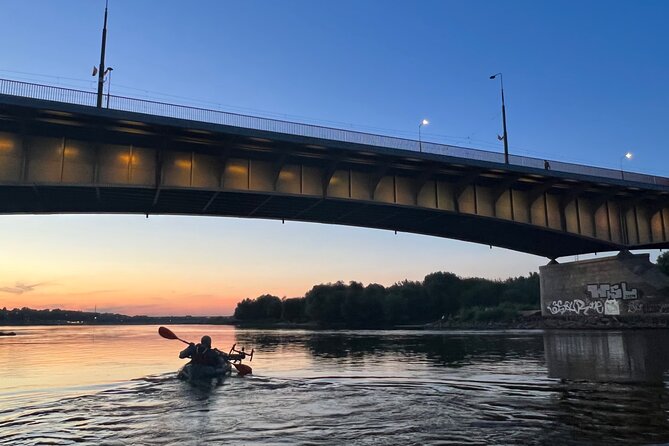 Packrafting / Kayaking Vistula River, Warsaw - The possible Vistula island break