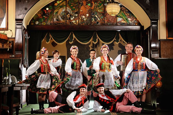 Polish Folk Show with 3 course dinner in Krakow legendary restaurant - Key points before you book