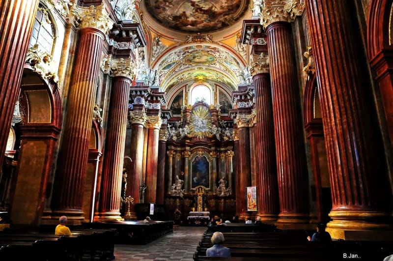 Poznan Old Town and Top Attractions Private Walking Tour - Starting With Poznań’s Baroque Heart