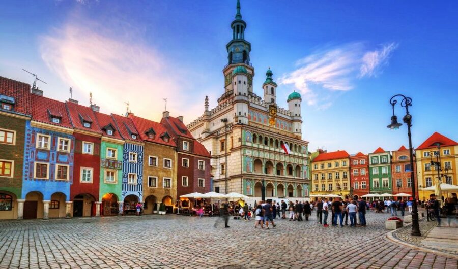 Poznan Private City Walking Tour from Cathedral Island - Timing, language, and practical planning