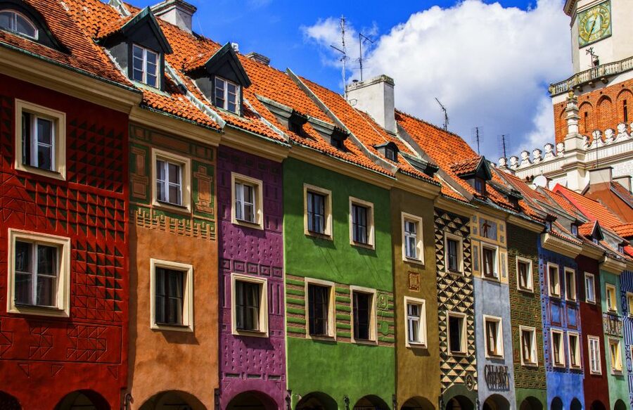 Poznan Private City Walking Tour from Cathedral Island - Walking from the island to the Old Town