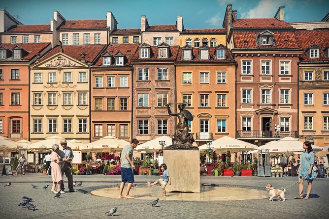 Private 4h Tour in Warsaw Old Town - Theatre Square and the Tomb of the Unknown Soldier