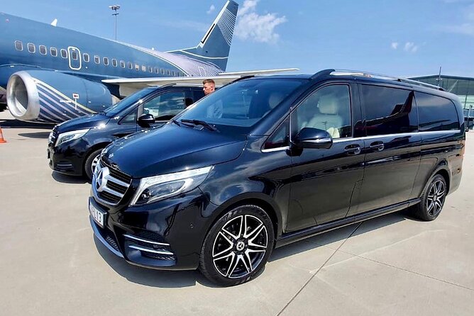 Private Airport Transfer Gdansk (GDN) to City Center Gdansk - The ride into central Gdansk takes 30 to 45 minutes