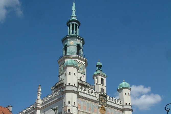 Private guide-driver & van services in Poland & Central Europe - A private van for the Poland you actually want to see