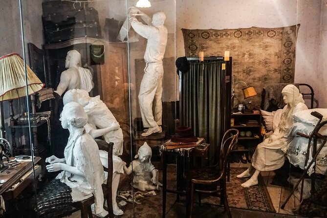 Private Guided Tour: Oskar Schindler's Factory - Why skip-the-line entry matters here