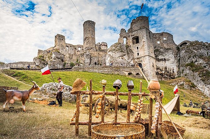 Private Guided Tour to Trail of the Eagles Nests from Krakow - Ogrodzieniec delivers the boldest castle ruins